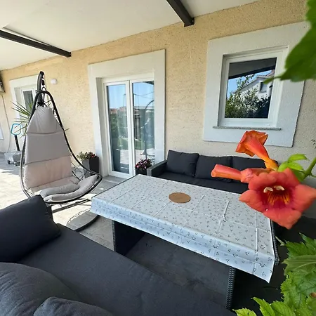 アパート Dolores *